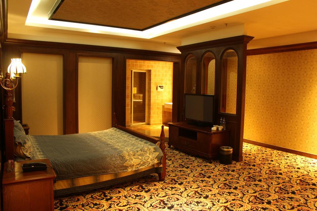 Zhuhai Rongfeng Hotel Eksteriør billede