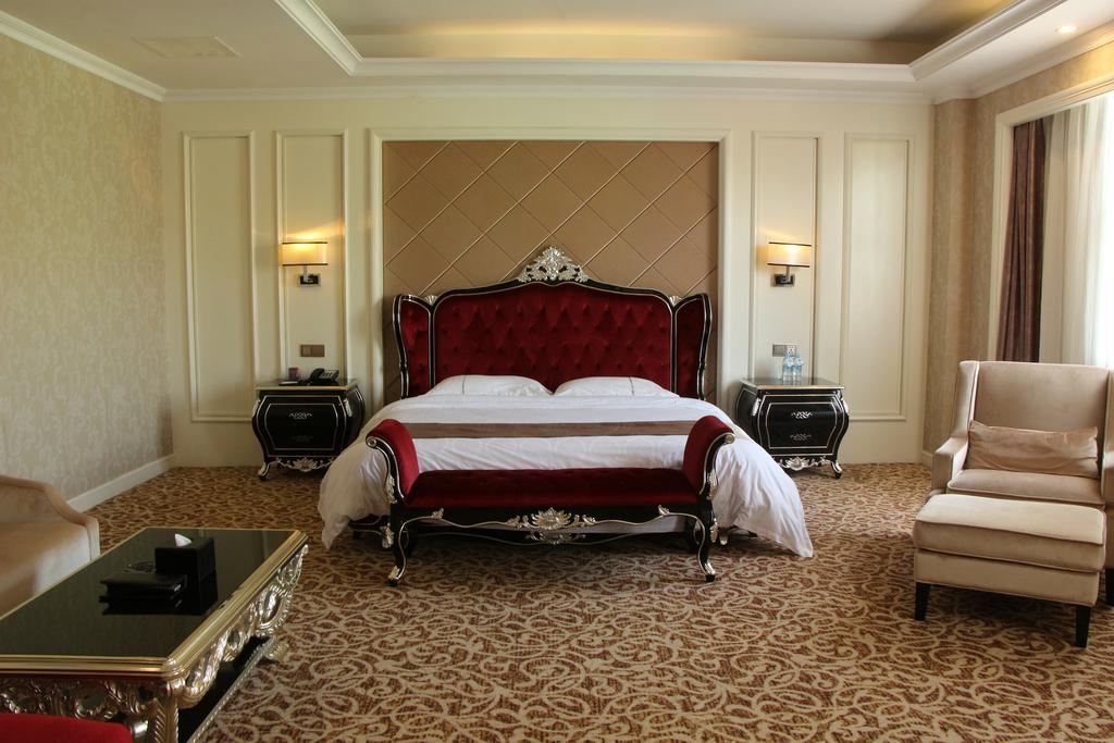 Zhuhai Rongfeng Hotel Eksteriør billede