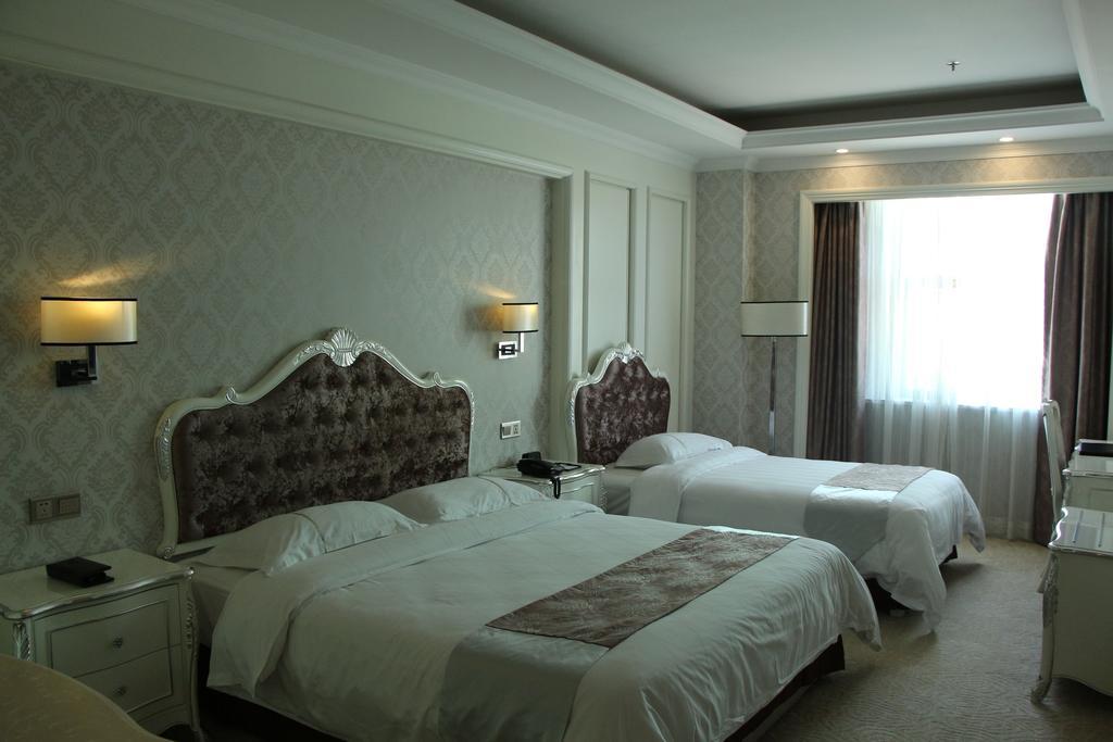 Zhuhai Rongfeng Hotel Værelse billede